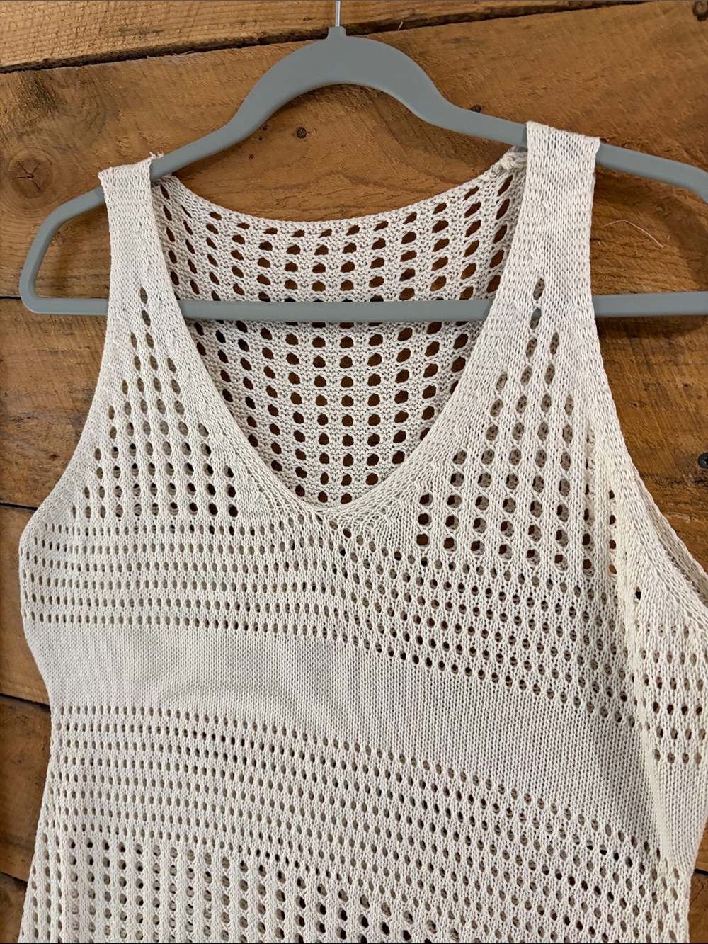Crochet cover up - Picture 4 of 6
